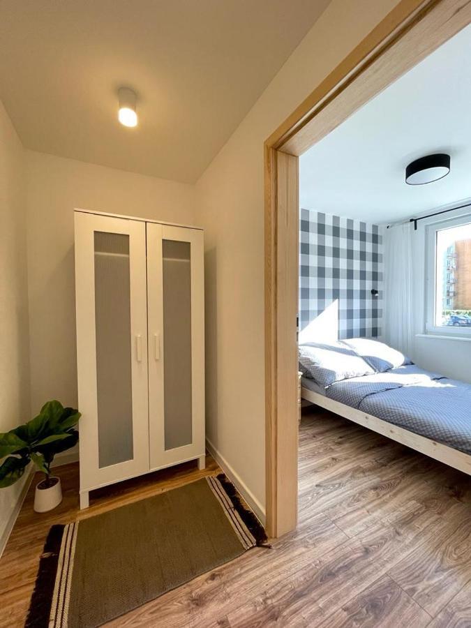 Niron Apartament Ludowa 皮拉 外观 照片